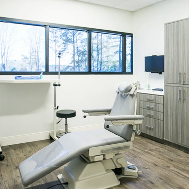 Operation room at North Hills Implant & Oral Surgery, in Raleigh, NC.