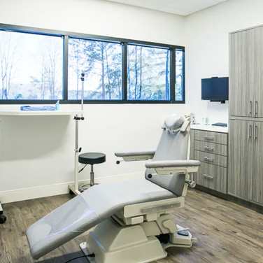 Operation room at North Hills Implant & Oral Surgery, in Raleigh, NC.