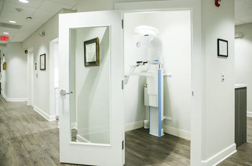 Dental scanner at North Hills Implant & Oral Surgery.